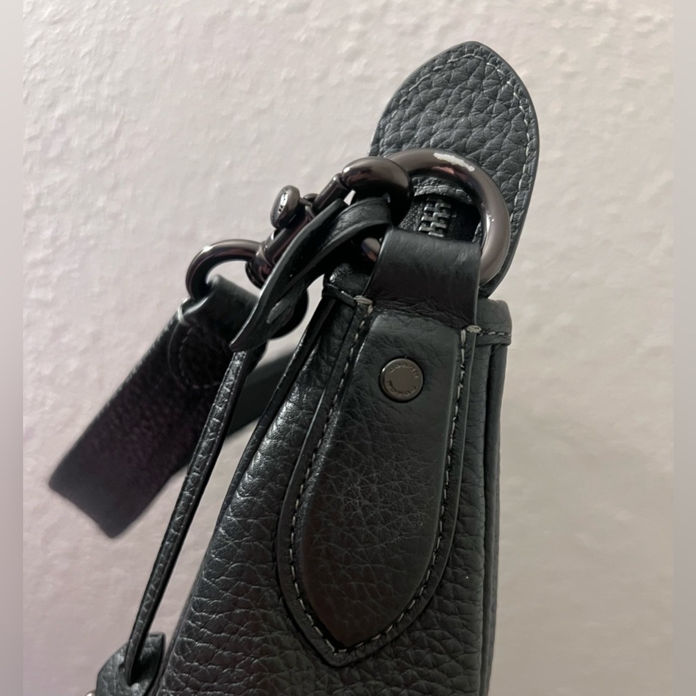 Coach Cary Shoulder Bag - Picture 10 of 10